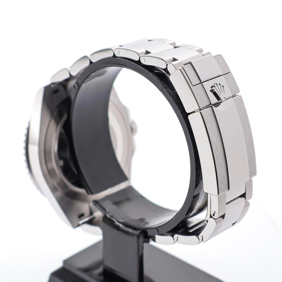 GMT-Master II “Bruce Wayne” (Black & Grey Bezel)