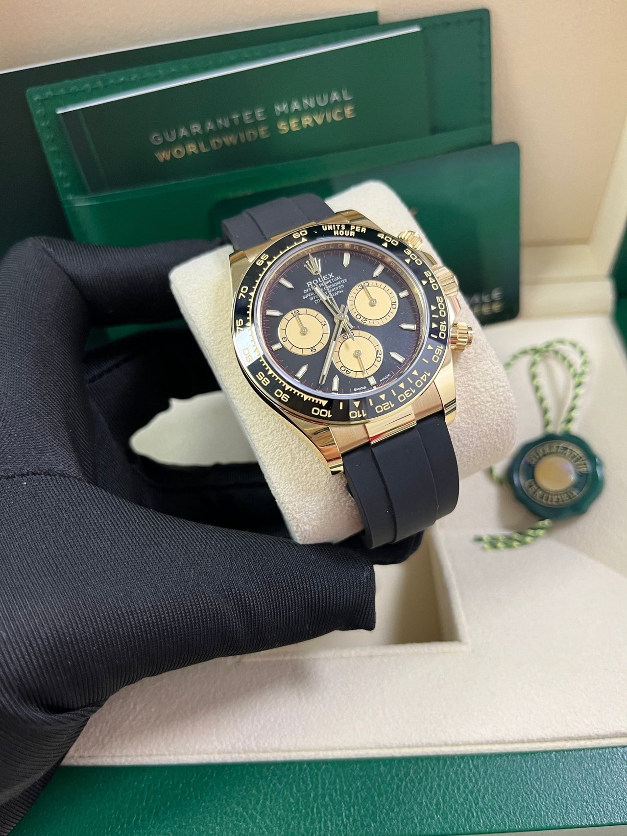 Daytona Yellow Gold | Paul Newman Dial | Oysterflex 40MM