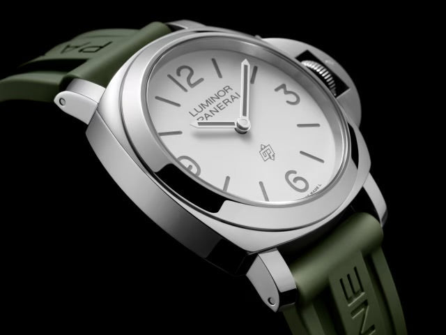 LUMINOR PANERAI 44mm green white